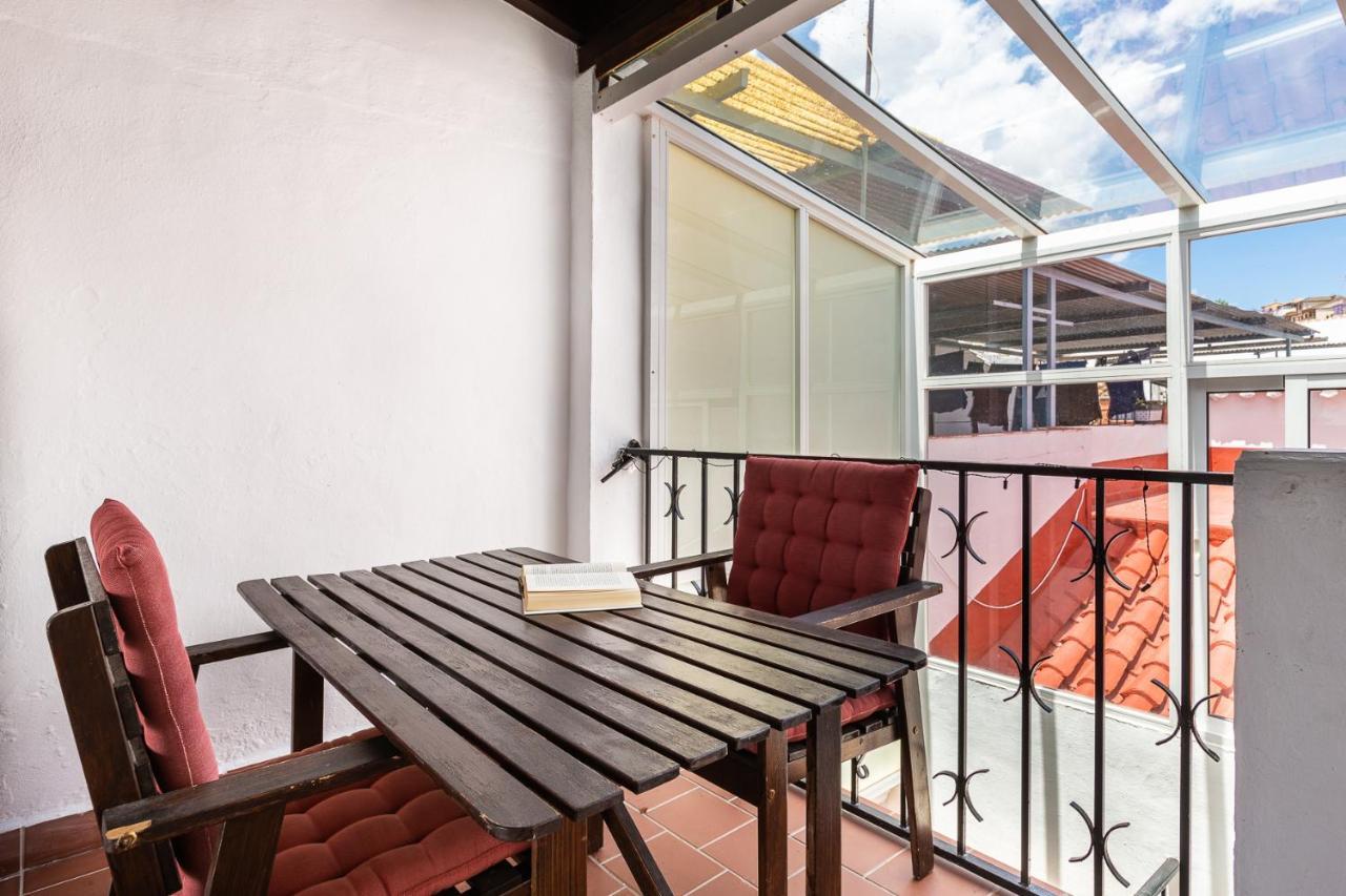 Casa Randonneur, Traditional Townhouse In Alora. Luaran gambar